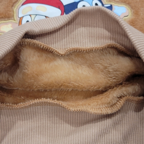 NEW Disney Bluey "merry" cozy Woobie Pullover size 18M Unisex - Picture 11 of 17